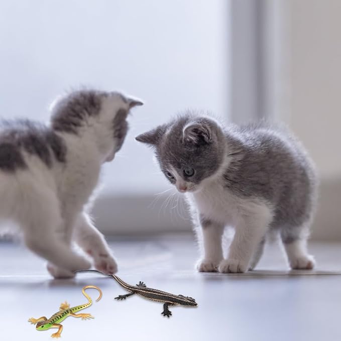 DONGKER 4 PCS Cat Toys,PVC Simulated Lizards Toys for Kittens Adult Cats Over 6 Months Old Halloween Christmas