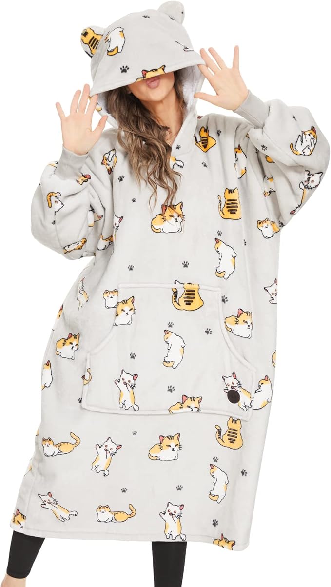 THREE POODLE Wearable Blanket Hoodie, Oversized Long Sherpa Sweatshirt Blanket for Adults Women Men, Warm Cozy Cat Hooded Blanket, Gifts for Mom Girlfriend