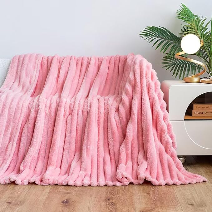 Pink Fleece Fuzzy Throw Blanket, 3D Fleece Ribbed Jacquard Blanket, Aesthetic Room Decor for Couch Sofa Bed, Gifts for Christmas, Birthdays