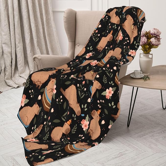 Cute Capybara Pattern Soft Fleece Blanket - Cozy and Cute Animal Design for Bed, Couch, or Gift 80"x60"