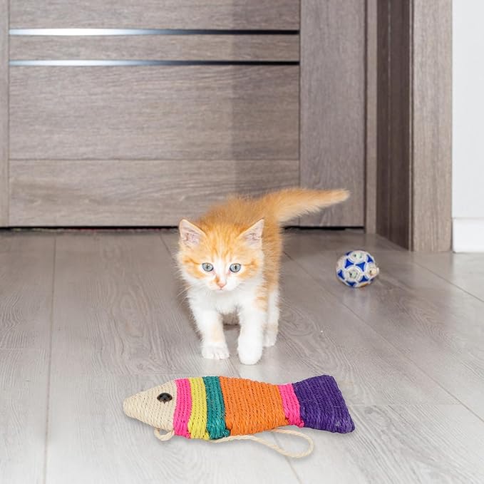 Hypeety Cat Scratching Board Creative Fish Shaped Cat Claw Toy Colorful Sisal Pad Scratch Lounge Durable Scratching Pad Interaction Toy (S)