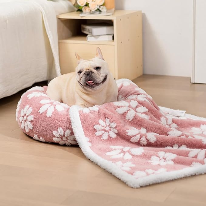 Donut Dog Beds for Medium Dogs, Calming Round Cat Beds for Indoor Cats, Cute 3D Textured Flower Pet Bed with Removable Washable Cover and Anti-Slip Bottom(Pink,30")