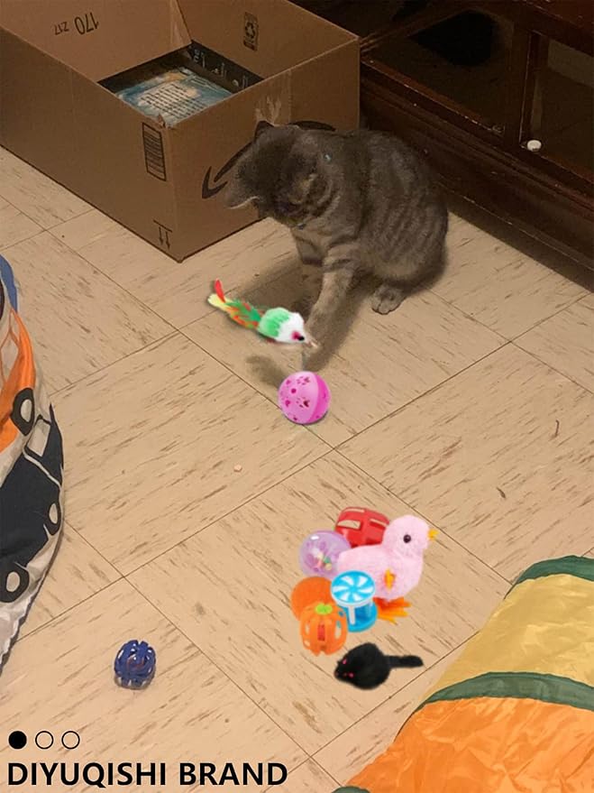 35 Pcs Cat Toys Pack, 1.25" to 6.3", Keep Your Cat Busy, Encourages Cognitive Development and Provides Hours of Entertainment, Suitable for Cats, for Small and Medium Breed Sizes
