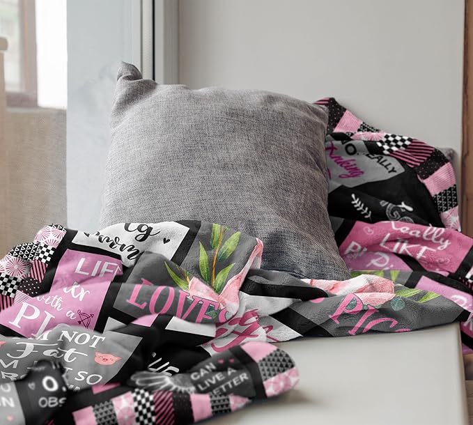 Pig Gifts, Best Pig Gift for Pig Lovers Women/Girls, Pig Decor for Pig Lover, Pig Lover Gifts, Cute Cartoon Pig Print Blanket, Pig Mom Gift, Pig Inspiration, Pig Themed Gift Throw 50"x60"