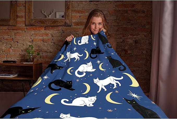 Cute Cats Blanket Throw Super Soft and Cozy Blankets for Home Decoration, Couch, Bed, Sofa 40"x30" Extra Small for Pets for All Seasons
