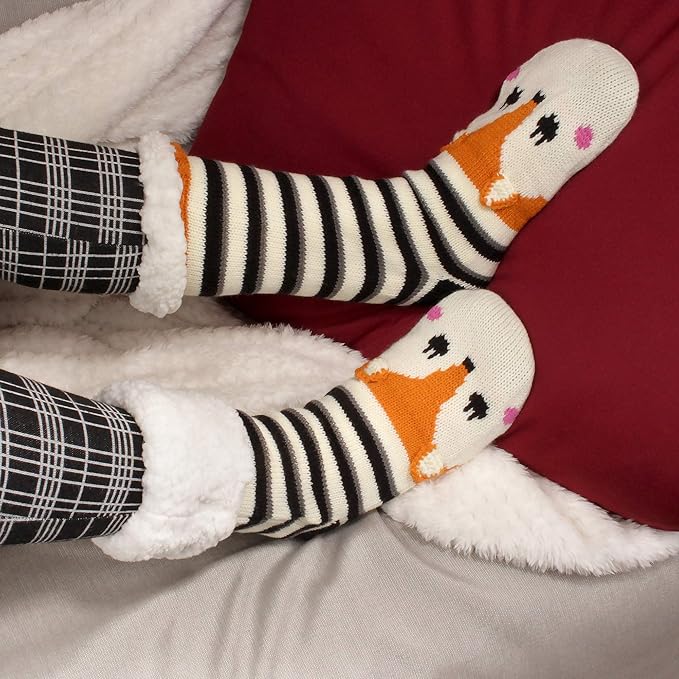 BambooMN Extra Thick Cozy Fuzzy Animal Thermal Cabin Plush Fleece-lined Knitted Crew Socks