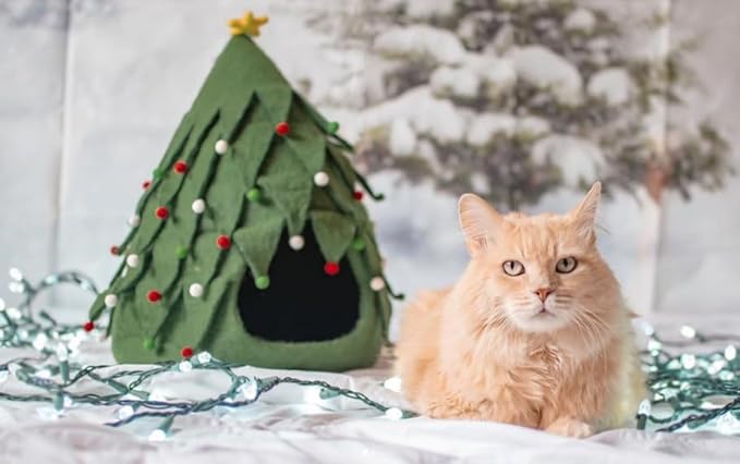 Midlee Christmas Tree Wool Cat Cave Bed