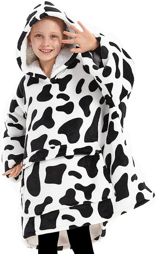 KFUBUO Wearable Blanket Hoodie for Kids Sherpa Patterns Oversized Sweatshirt Blanket With Pocket 6-10 Year Old Girl Boy Birthday Gifts Cow