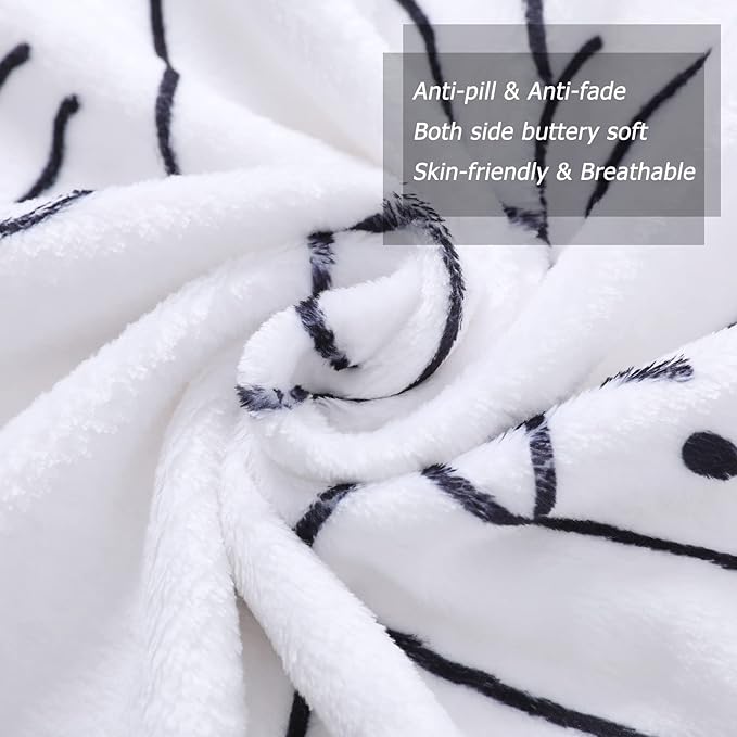 Cute Cat Blanket, Soft Kids Throw Blanket Cat Lovers Gift, Flannel Fleece Blanket for Couch, Bed, Sofa (48" X 60")