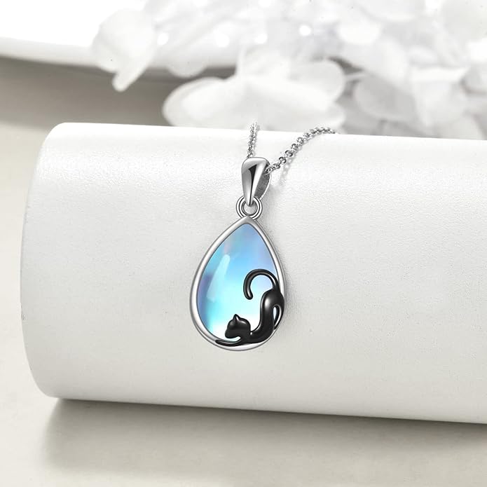 AXELUNA Black Cat Necklace 925 Sterling Silver Kitten Pendant Circle Crystal Necklace Cat Jewelry Gifts for Women Girls Girlfriend Animal Lovers