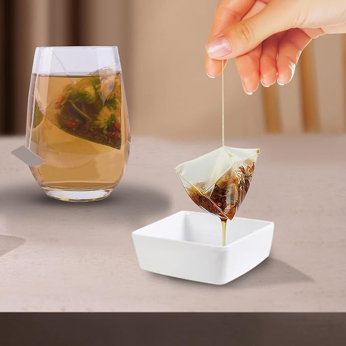 BigNoseDeer Super Cute Cat Ceramic Sauce Dish,Mini Side Seasoning Dish,Condiment Dishes,Sushi Soy Dipping Bowl,Snack Serving Dishes,Meow Porcelain Small Saucer Set(Set of 6)