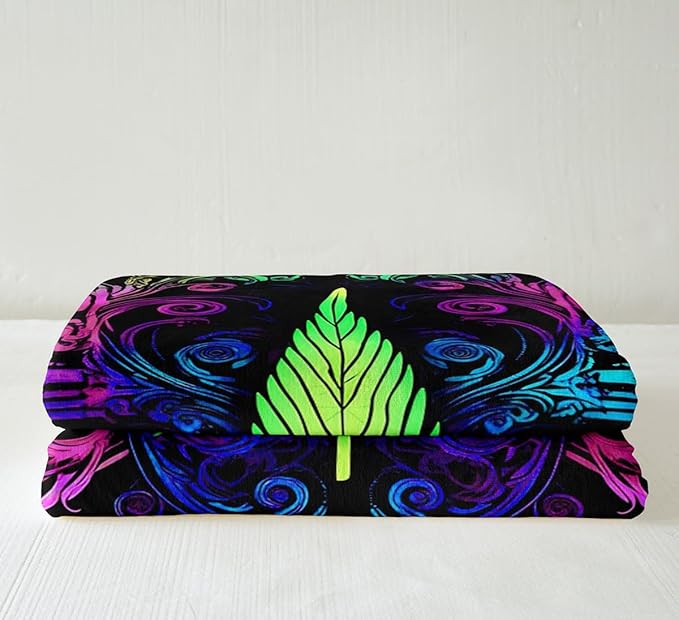 Feelyou Throw Blanket Marijuana Weed Fleece Blanket Men Cannabis Leaf Sherpa Blanket for Sofa Couch Bed Trippy Marijuana Leaf Decor Plush Blanket Ultra Soft Kids Adults Fuzzy BlanketQueen 90"x90"
