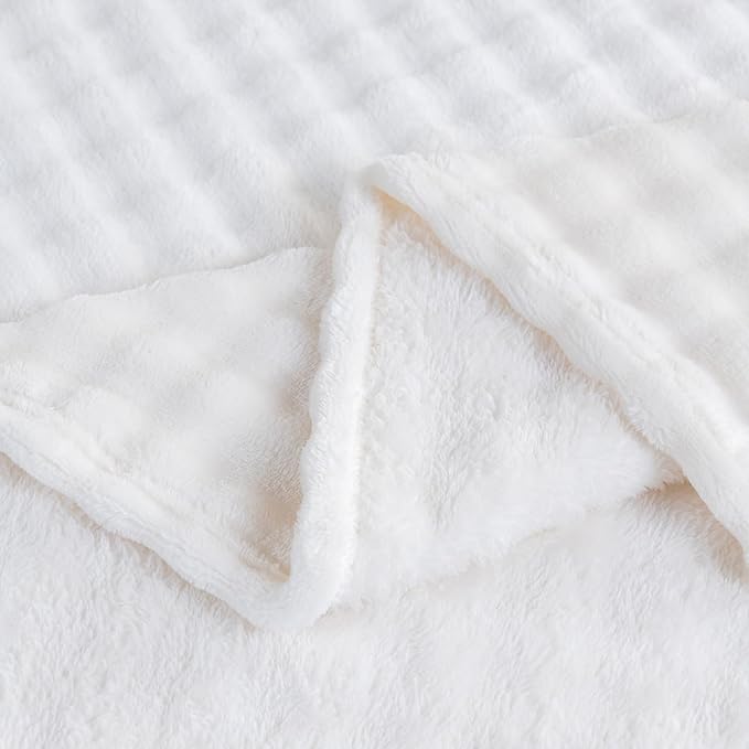 Soft Fluffy Fur Throw Blanket,3D Fleece Bubble Blanket, Flannel Fuzzy Soft Plush Bubble Blanket for Sofa Bed Room Office,Decorative Throw Blanket, 40"x60" White