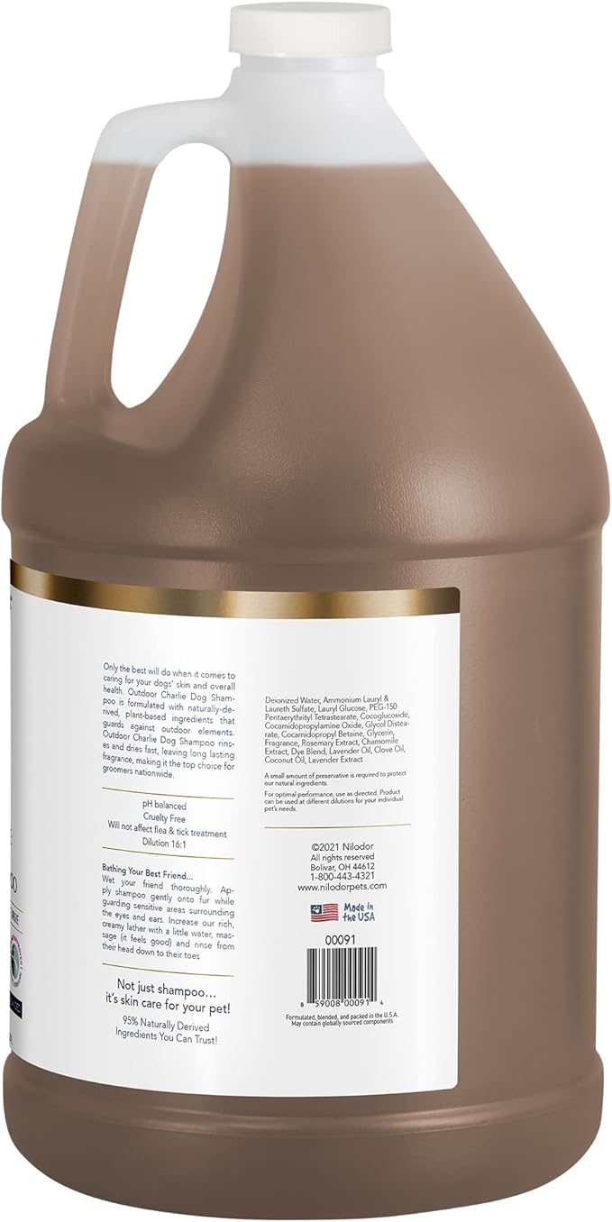 Bobbi Panter Charlie Outdoor Dog Shampoo to Protect Fur & Moisturizes Skin, Natural Ingridients, Tear-Free, pH-Balanced, Concentrated 20:1 Formula, Clove & Cedarwood Scent, 1 Gal.