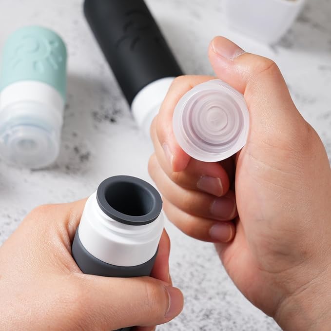 18 Pack travel Bottles for Toiletries, TSA Approved Silicone Travel Containers Leak Proof Refillable Travel Accessories for Shampoo Conditioner Lotion Body Wash(Multicolored A)