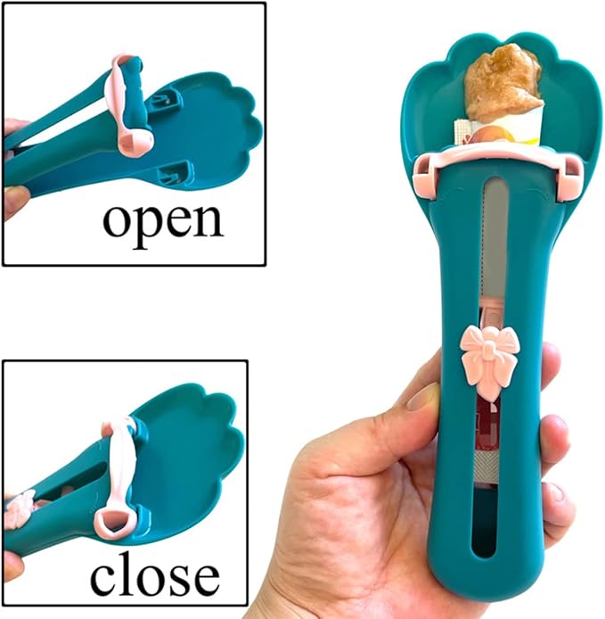 Cat Claw Shaped Cat Strip Squeeze Spoon, Delectables Lickable Cat Treats Spoon, Wet Treat Cat Feeder Spoon Treat Squeeze Spoon for Lickable Wet Cat Treats Liquid Snack Feeding (Blue)