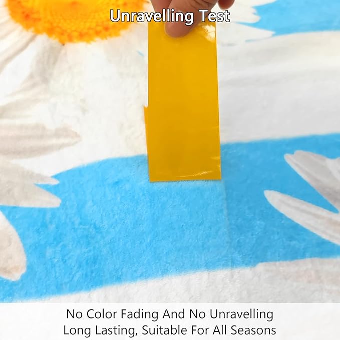 Ultra-Soft Microfiber Throw Blanket 350 GSM Fuzzy Fleece Blanket for Adults Kids Gift Couch, Sofa, Bed Daisy 60"x50"