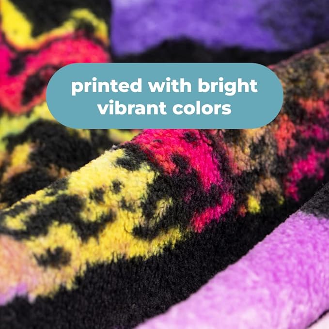 Dawhud Direct 50 x 60 Inch Pitbull Fleece Blanket Throw with Dean Russo Dog Art - Soft and Colorful Pitbull Blankets for Adults, Kids, Bed Couch Sofa Travel - Thoughtful Gift for Dog Lovers