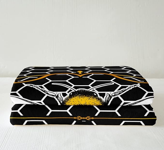 Erosebridal Cute Honey Bee Twin Size Kawaii Animal Fleece Sherpa Blanket - Black and White Geometric Hexagon Honeycomb Pattern