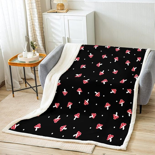 Mushroom Sherpa Blanket Girls Kawaii Room Decor Fleece Throw Blanket Kids Boys Teens Cute Black Red Mushrooms Plush Blanket for Bed Sofa Couch Soft Lovely Botanical Fuzzy Blanket 40"x50"