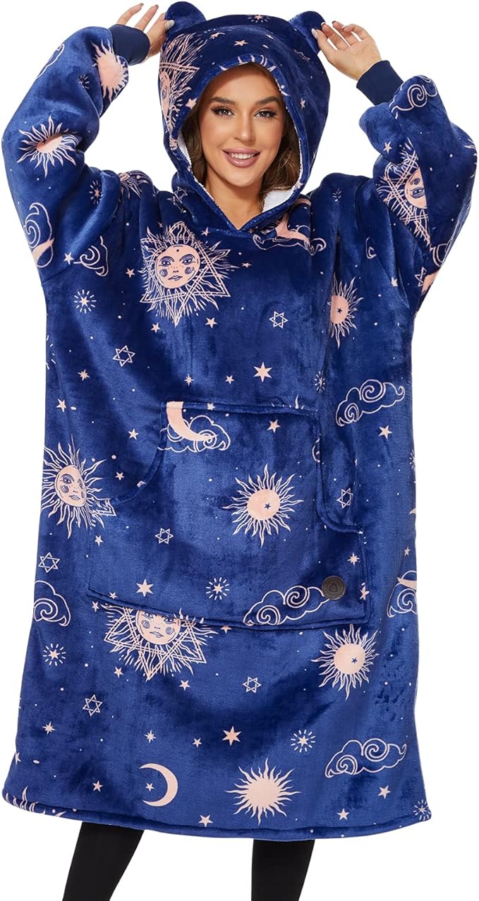 THREE POODLE Wearable Blanket Hoodie, Oversized Sherpa Sweatshirt Blanket for Adults Women Men, Warm Cozy Hooded Blanket, Gifts for Mom Girlfriend