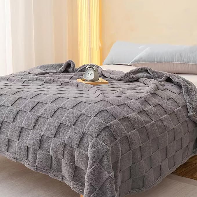Checkered Throw Blanket for Couch, Cozy Soft Warmer Comfort Lightweight for All Season, Fuzzy Aesthetic Room Decor for Couch Sofa Bed, Gifts for Christmas, Birthdays, Grey