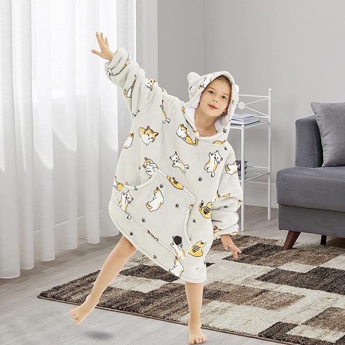 THREE POODLE Wearable Blanket Hoodie for Kids, Oversized Sherpa Sweatshirt Blanket with Giant Hood, Warm Cozy Cat Hooded Blanket, Cute Gifts for Kids Girls Boys