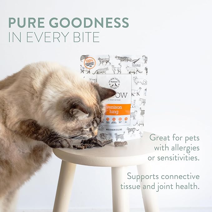 Meow Air Dried Cat Treats - Venison Lung, High Protein, Healthy Cat Snacks and Toppers, All Natural for All Life Stages, 1.76 oz