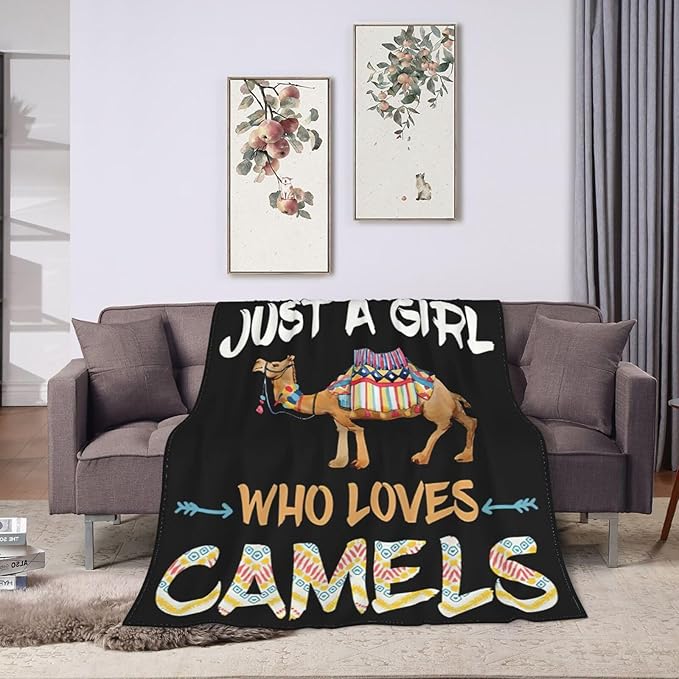 Camel Plush Throw Blanket - Super Soft Cozy Warm Fleece Camel Bedding Blanket Gifts for Kids, Girls, Boys & Women - 40"X50"