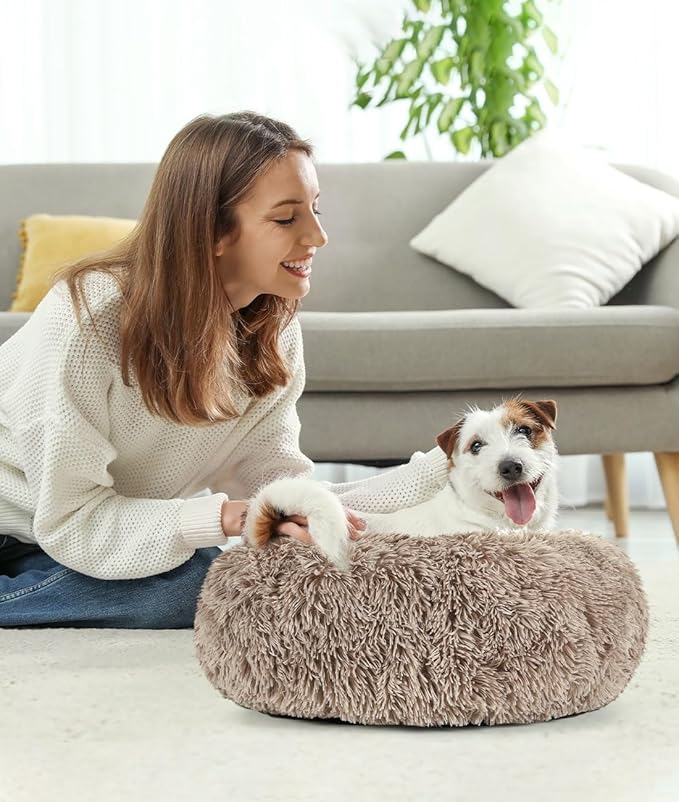Round Dog Bed for Small Dogs, Donut Cuddler Plush Cat Calming Bed with Machine Washable, Non-Slip Fluffy Dog & Cat Calming Cushion Bed for Joint-Relief and Sleep Improvement, S Size, Khaki