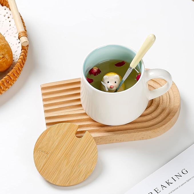 BigNoseDeer Hedgehog Mug Cute Mugs with 3D Hedgehog Inside Ceramic Coffee Mug with Spoon and Lid Mugs for milk,coffee and tea lovers Birthday Cute Gifts for Women 13.5oz