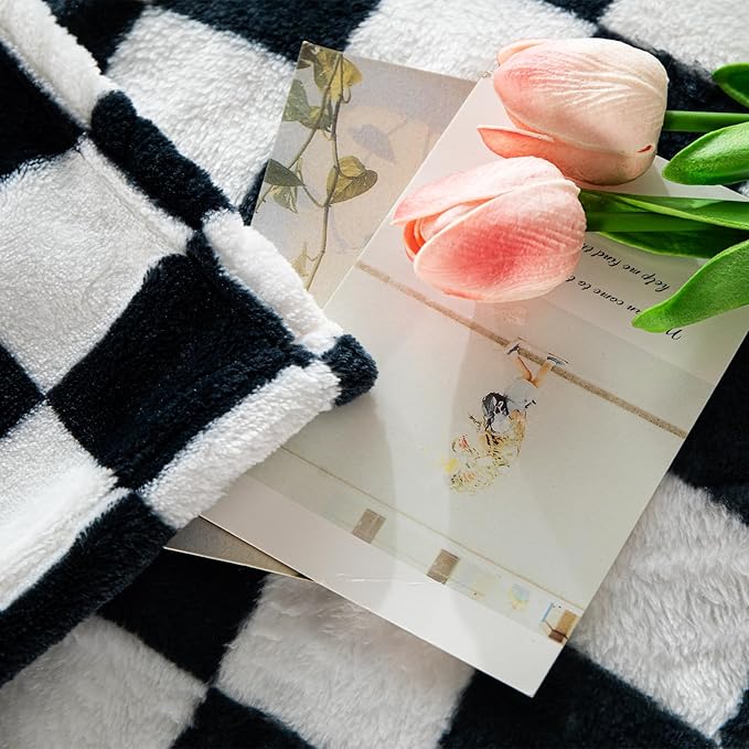 Checkered Blanket | Ultra Soft Warm Fleece Blanket Checkerboard Grid Plush Blanket for Couch Bed Sofa | Birthday Valentine's Day 40"x60" Black White