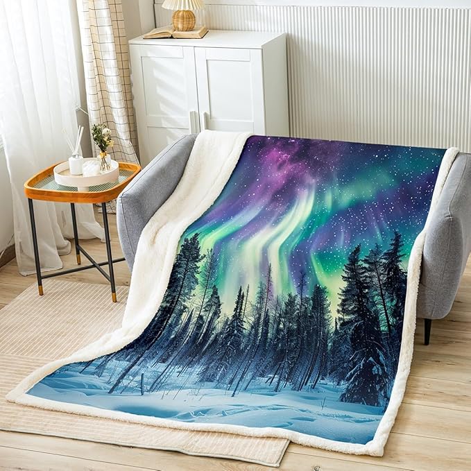 Northern Light Plush Blanket Galaxy Pine Trees Fleece Throw Blanket for Sofa Couch Bed Starry Sky Aurora Sherpa Blanket Room Decor Aurora Theme Fuzzy Blanket Green Purple Twin 60x80 Inch