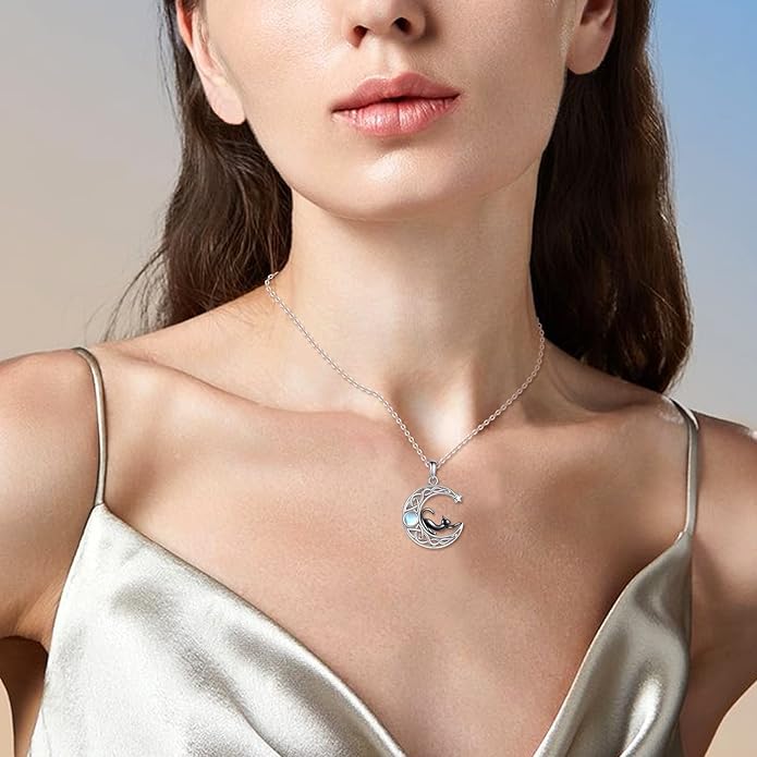 AXELUNA Black Cat Necklace 925 Sterling Silver Kitten Pendant Circle Crystal Necklace Cat Jewelry Gifts for Women Girls Girlfriend Animal Lovers