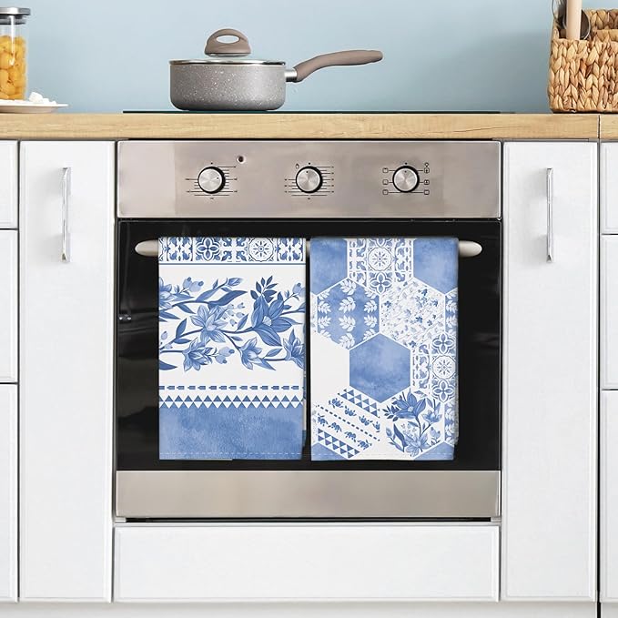 Blue Flower Tea Towels, 100% Cotton Kitchen Towel Set 20×27.5inch, Multi-Purpose Quick Dry Dish Towels Dishcloths Hand Towels Bar Towels(Set of 4)