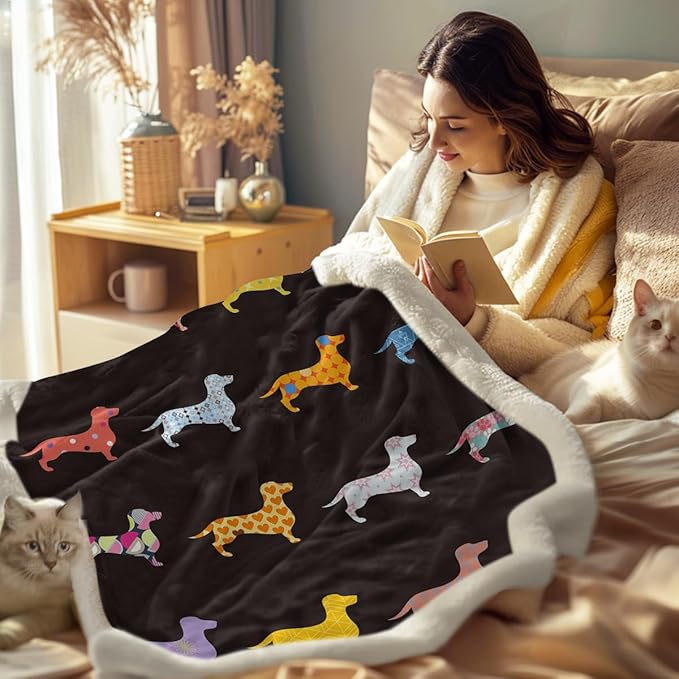 Sleepwish Colorful Dachshund Fleece Throw Blanket for Couch Chair Fuzzy Black Cartoon Puppy Sherpa Blanket Gifts for Women Kids, Queen(90" X 90")