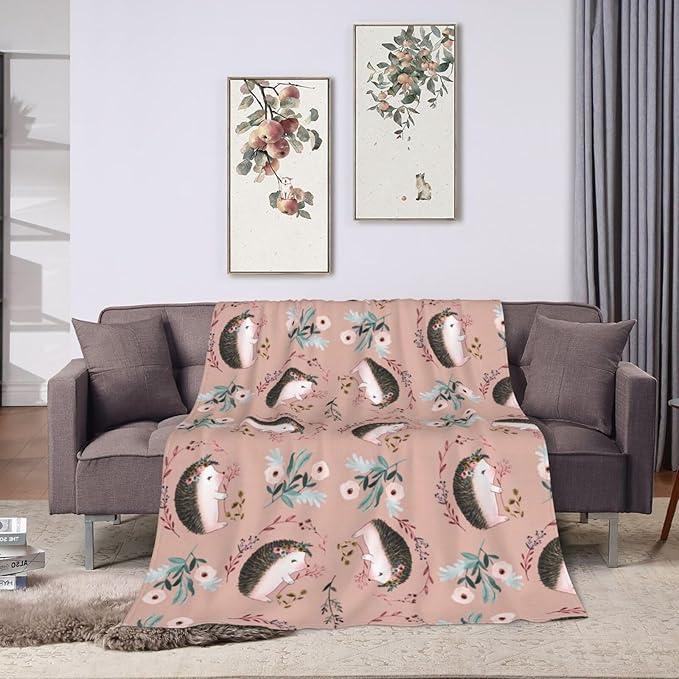 Tijuboni Hedgehog Blanket Ultra Soft Cozy Plush Hedgehog Throw Blanket Hedgehog Lovers Gifts for Girls Women Kids Adults Lightweight Flannel Comfy Blankets for Nursery Couch Sofa 50"x40"
