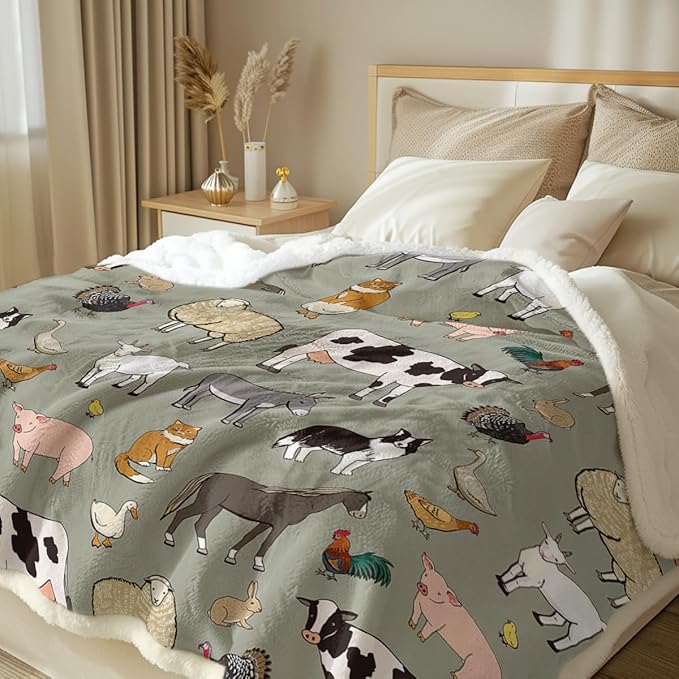 Sleepwish Farm Animals Fleece Blanket for Couch: Soft Sherpa Blanket for Animal Lovers - Cow Print Throw Blanket (60" X 80")