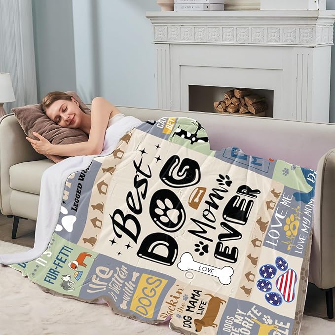 Dog Lovers Gifts for Women, Dogs Mom Blanket 60x80 Inch, Dog Mom Gifts for Women for Mothers Day Christmas Thanksigiving