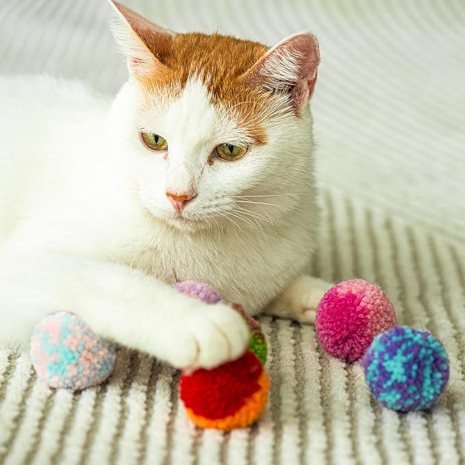 SHSHWANG Soft Pom Pom Cat Toy Balls 6 Pack, Cats Interactive Plush Toy Ball for Indoor Cats, Kitty, Kitten Chasing Toy Balls