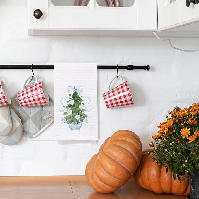 SPBL&L Light Blue Chinoiserie Christmas Kitchen Towels, Light Blue Bow Christmas Hand Towels for Bathroom, Chinoiserie Decor, Christmas Dish Towels, Christmas Kitchen Bathroom Decor, 16x24 Inch