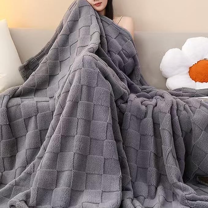 Checkered Throw Blanket for Couch, Cozy Soft Warmer Comfort Lightweight for All Season, Fuzzy Aesthetic Room Decor for Couch Sofa Bed, Gifts for Christmas, Birthdays, Grey