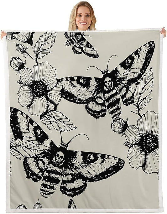 Gothic Skull Sherpa Blanket Decorative Death Moth and Flowers Plush Blanket for Bed Sofa Couch Decor Pesonalized Skeleton Bones Fleece Throw Blanket Black Cream Fuzzy Blanket Twin 60"x80"
