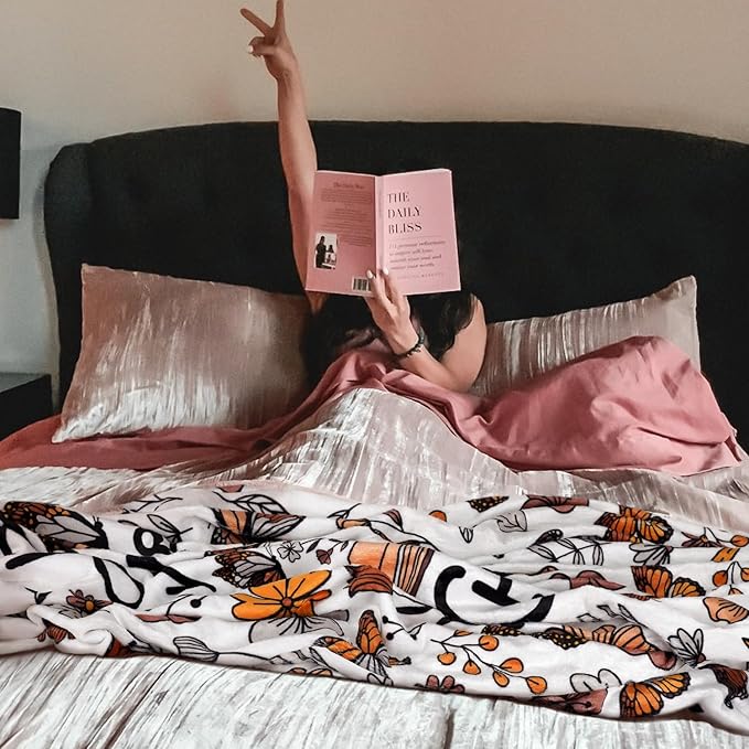 Book Lovers Gifts Blanket,Teacher Gifts for Women Men Book Lover Teacher Librarian Birthday Read Fleece Throw Blanket,Flannel Throw Blanket for Home Living Room Couch Bed Chair Dorm Decor 60"x50"