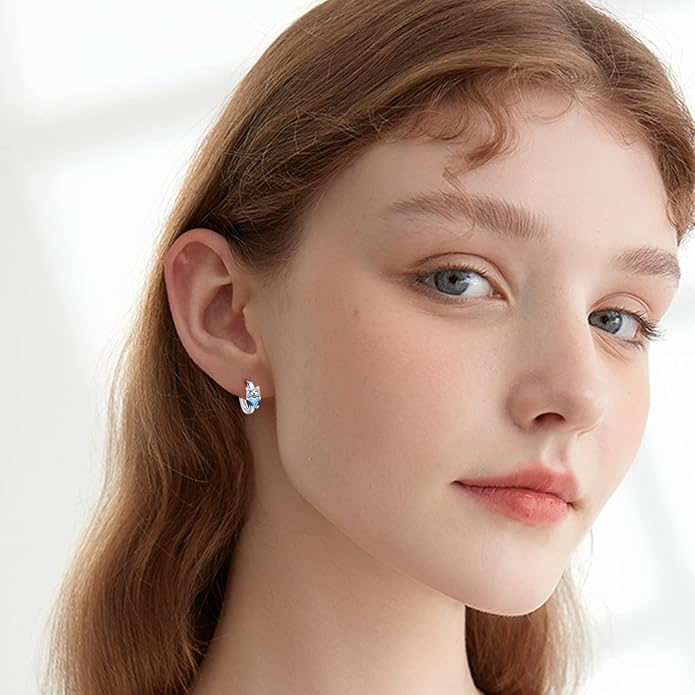 925 Sterling Silver Cat Earrings Cute Animal Kitten Stud Earrings cat Jewelry Gifts for Women Girls Hypoallergenic Earrings for Sensitive Ears