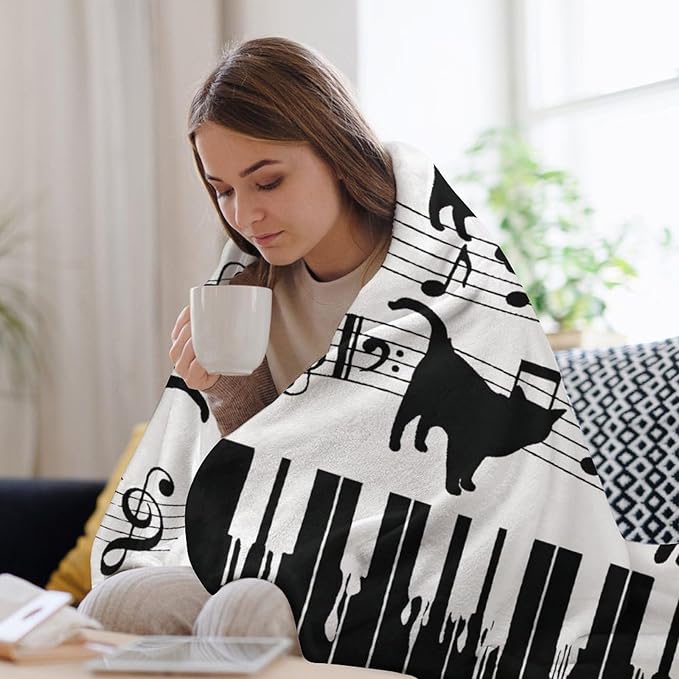 Piano Keys Cat Print Blanket Music Notes Musical Throw Blankets for Couch Sofa Bed Stuff Decor Gifts Soft Cozy Fleece Plush Warm Flannel Bedding for Lover Men Women Girls Boys Teen Adults 40"x50"