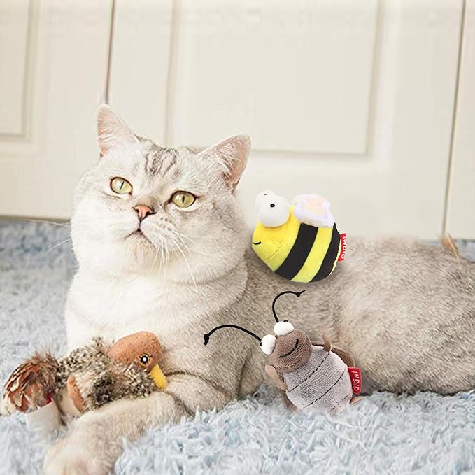Gigwi Automatic Cat Toys Pack, Interactive Cat Toys Electronic Squeaky Animals Bird/Cricket/Bee, Plush Toys for Cats to Play Alone, Play and Squeak Cat Toys for Indoor Cats Boredom, 3 Pcs