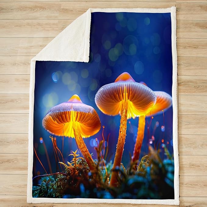 Glitter Mushrooms Sherpa Blanket Botanical Plants Print Plush Blanket Natural Wild Fungus Fleece Throw Blanket for Sofa Couch Bed Bright Vibrant Fuzzy Blanket Ultra Soft Room Decor Queen 90x90 Inch