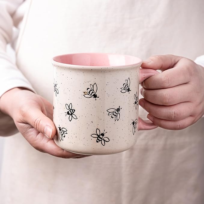 AmorArc 22 OZ Large Ceramic Coffee Mugs, Oversized Soup Cups With Big Handle for Men Women Dad Mom, Big Mug With Textured Bees Patterns for Office & Home -Microwave Safe, 2 Pcs