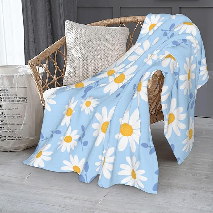 Daisy Flower Blanket Throw 80"x60", Cozy Lightweight Plush Floral Blanket, Gifts for Kids Adults